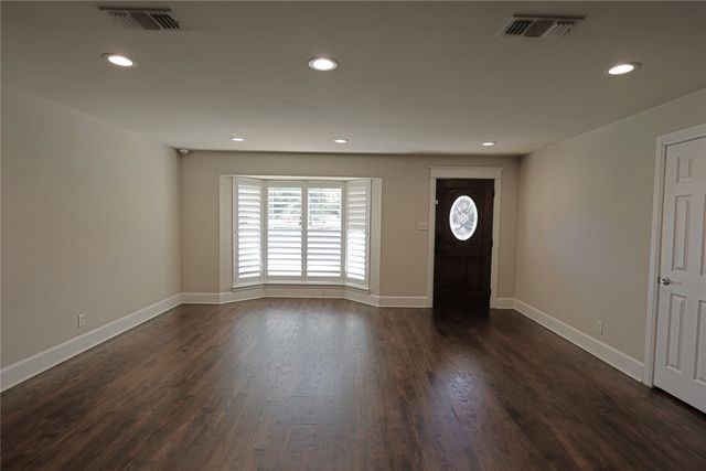 4821 New Hope Road, Aubrey, TX 76227