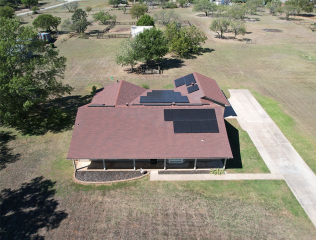 4821 New Hope Road, Aubrey, TX 76227