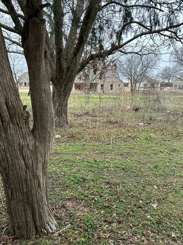 290 Cobb Road, Leonard, TX 75452