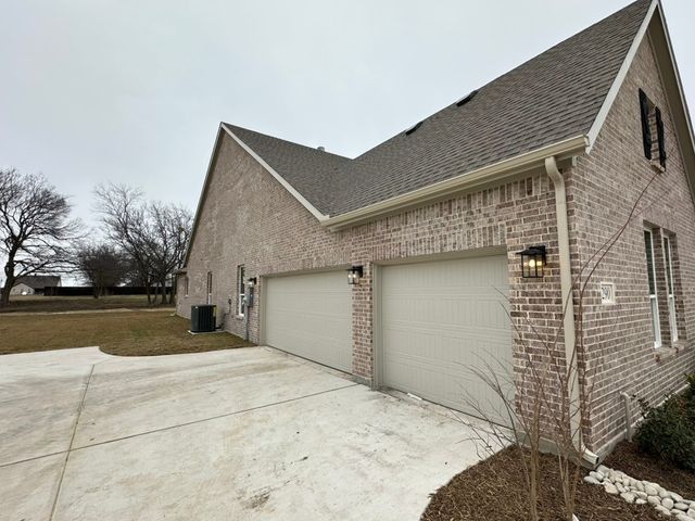 290 Cobb Road, Leonard, TX 75452