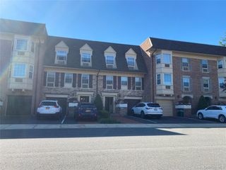 1230 Estates Lane 1136, Bayside, NY 11360