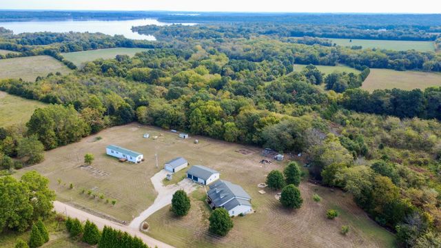 24723 County Road 211, Flemington, MO 65650