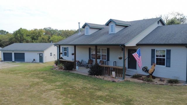 24723 County Road 211, Flemington, MO 65650