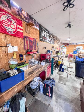 24723 County Road 211, Flemington, MO 65650