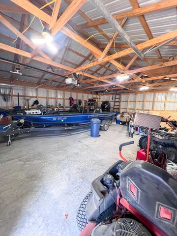 24723 County Road 211, Flemington, MO 65650