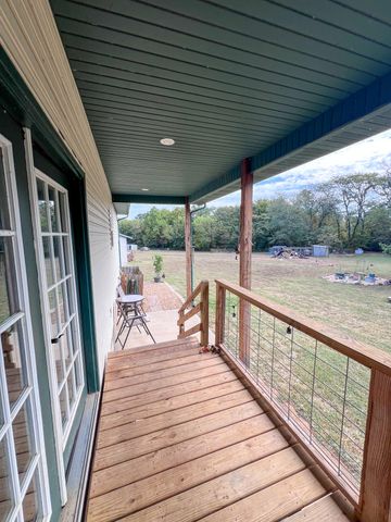 24723 County Road 211, Flemington, MO 65650