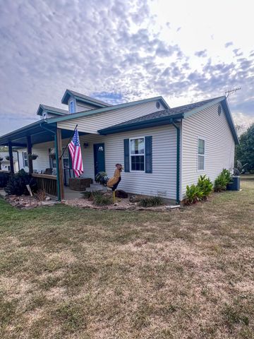 24723 County Road 211, Flemington, MO 65650
