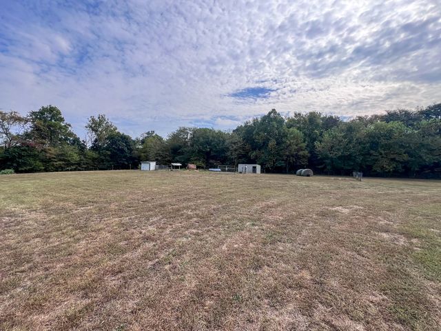 24723 County Road 211, Flemington, MO 65650