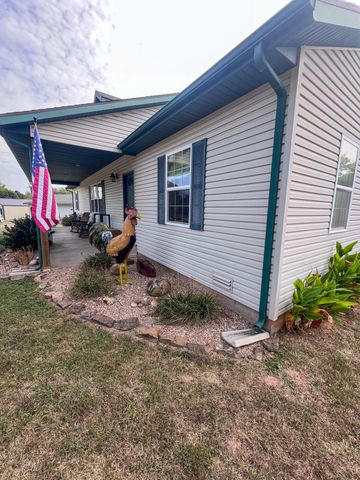 24723 County Road 211, Flemington, MO 65650