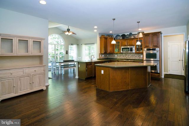 213 CHERRY TREE CT, Franklinville, NJ 08322
