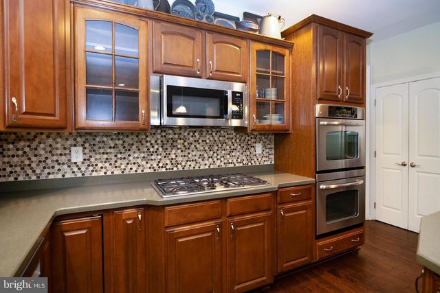 213 CHERRY TREE CT, Franklinville, NJ 08322