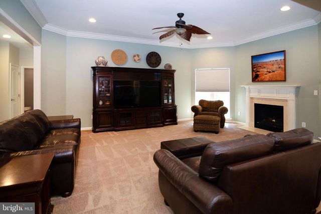 213 CHERRY TREE CT, Franklinville, NJ 08322