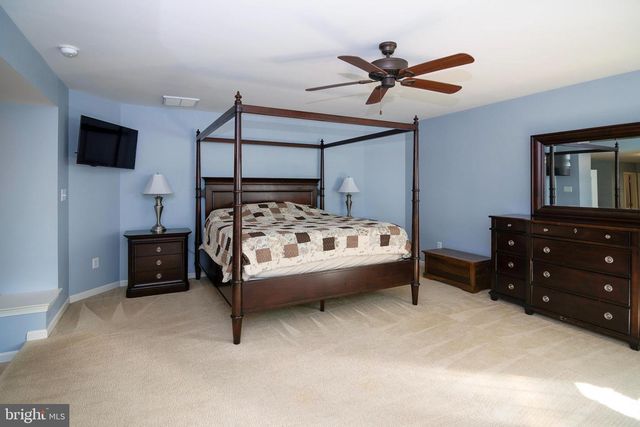 213 CHERRY TREE CT, Franklinville, NJ 08322