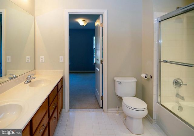 213 CHERRY TREE CT, Franklinville, NJ 08322