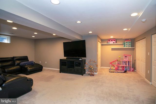 213 CHERRY TREE CT, Franklinville, NJ 08322