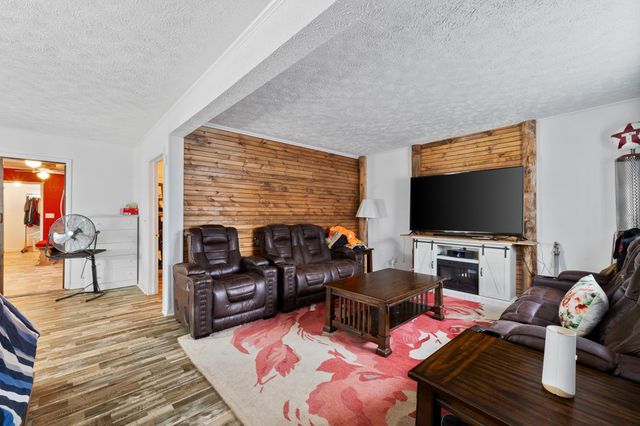 217 Nova Street, Huntington, WV 25705