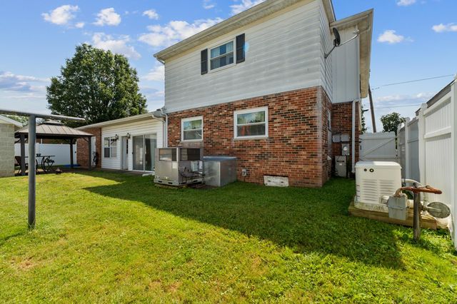 217 Nova Street, Huntington, WV 25705