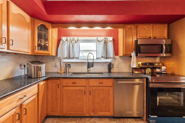 217 Nova Street, Huntington, WV 25705