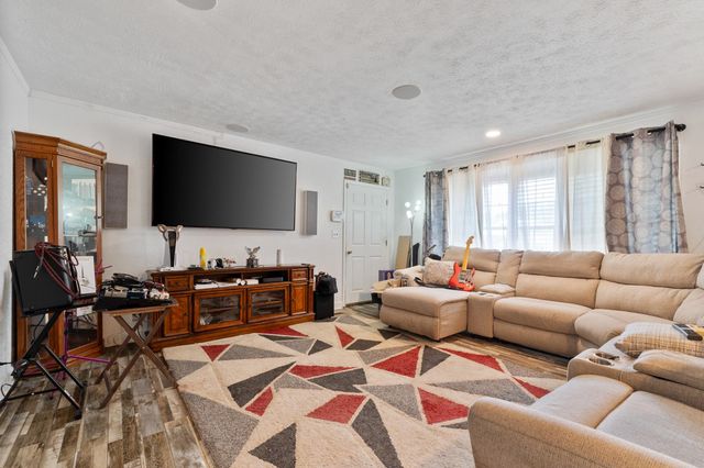 217 Nova Street, Huntington, WV 25705