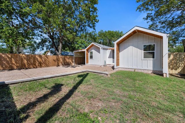 717 Alice Street, Mexia, TX 76667