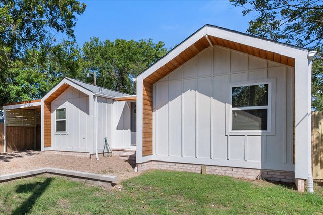 717 Alice Street, Mexia, TX 76667