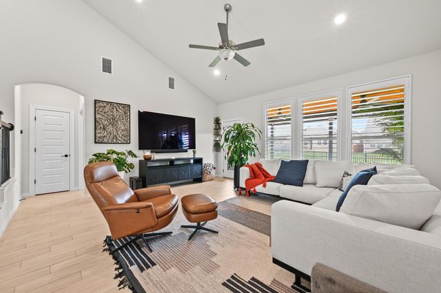 261 Purple Heart DR, Buda, TX 78610