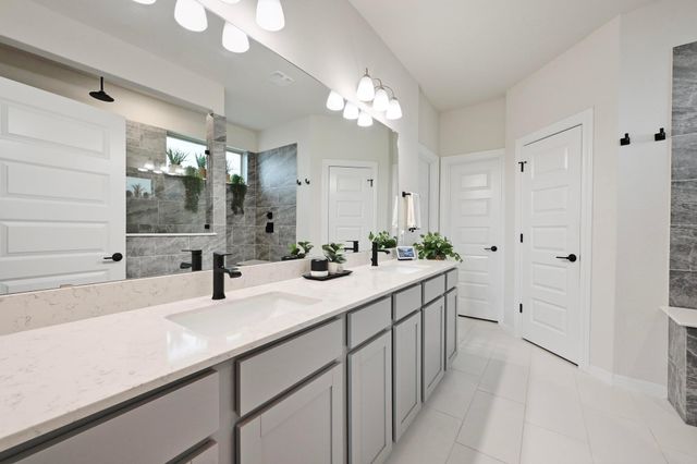 261 Purple Heart DR, Buda, TX 78610