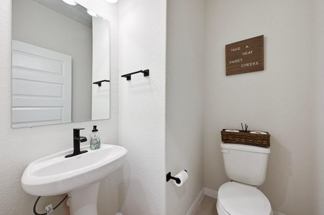 261 Purple Heart DR, Buda, TX 78610