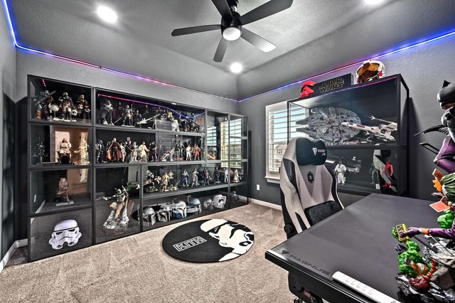 261 Purple Heart DR, Buda, TX 78610