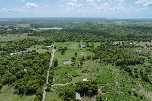 5500 County Road 4128, Scurry, TX 75158