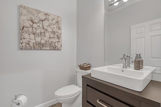 8066 Murano Circle, Palm Beach Gardens, FL 33418