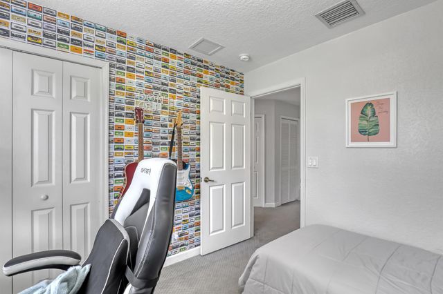 8066 Murano Circle, Palm Beach Gardens, FL 33418