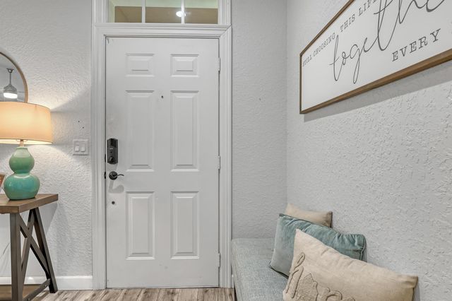 8066 Murano Circle, Palm Beach Gardens, FL 33418