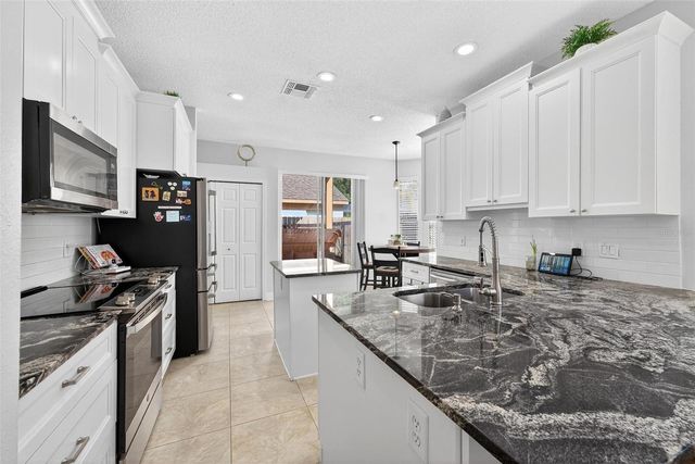 1400 HOLLY GLEN RUN, Apopka, FL 32703