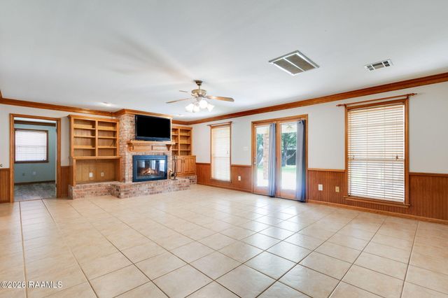 2315 Starling Drive, Opelousas, LA 70570