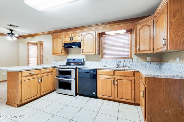 2315 Starling Drive, Opelousas, LA 70570