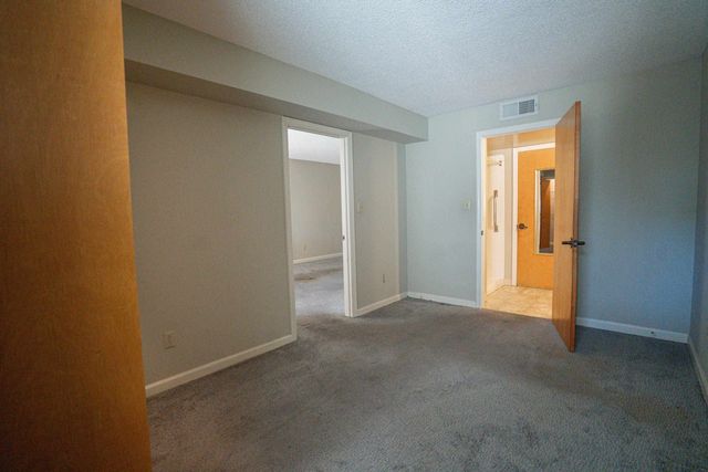 3589 Covington Pike Apt 222, Memphis, TN 38128