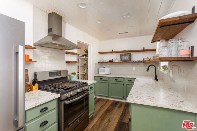 1515 E Hungerford Street, Long Beach, CA 90805