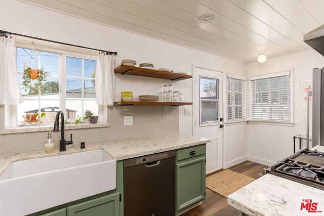 1515 E Hungerford Street, Long Beach, CA 90805