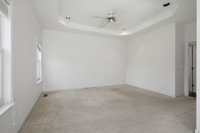 105 Green Tree Ct, Columbia, TN 38401