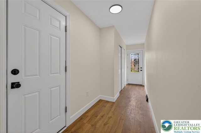 1800 Eastman Avenue, Bethlehem City, PA 18018
