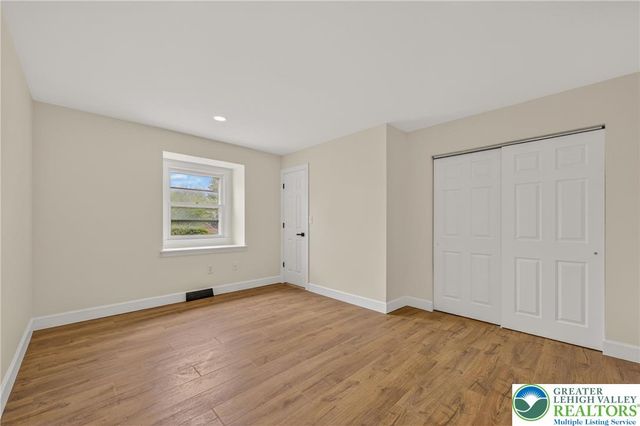 1800 Eastman Avenue, Bethlehem City, PA 18018