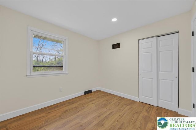 1800 Eastman Avenue, Bethlehem City, PA 18018
