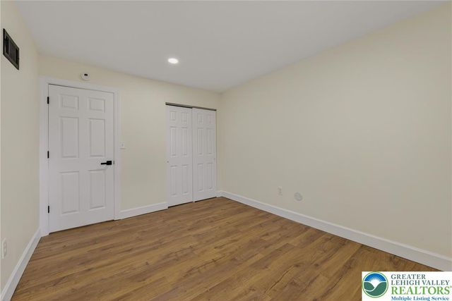 1800 Eastman Avenue, Bethlehem City, PA 18018