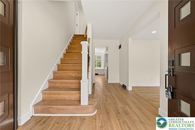 1800 Eastman Avenue, Bethlehem City, PA 18018