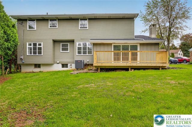 1800 Eastman Avenue, Bethlehem City, PA 18018