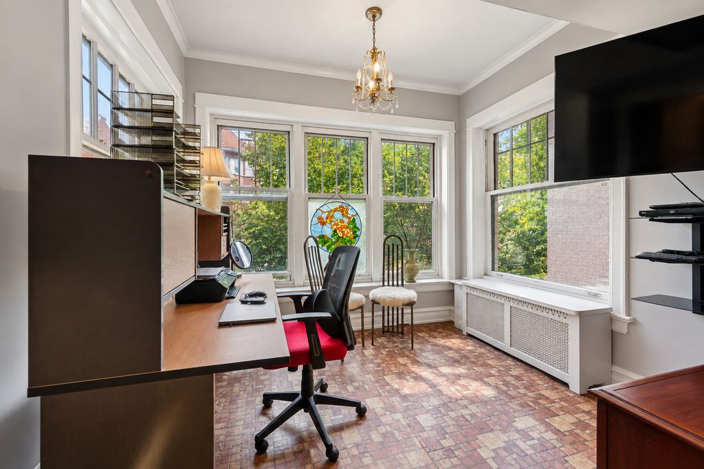 5330 S Hyde Park Boulevard 1S, Chicago, IL 60615 — photo 5
