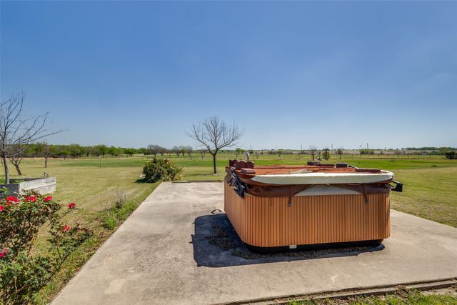 7595 Fm 156, Sanger, TX 76266