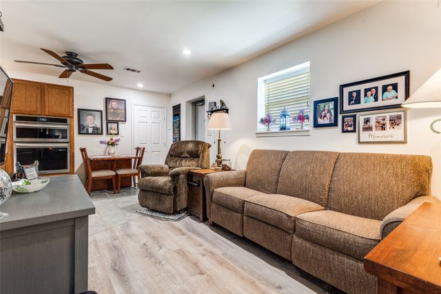 7595 Fm 156, Sanger, TX 76266