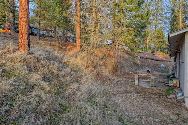 2414 E Casper Dr, Spokane, WA 99223